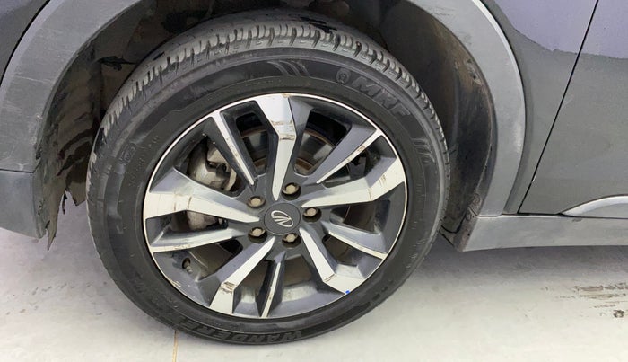 2020 Mahindra XUV300 W8 (O) 1.2 PETROL, Petrol, Manual, 56,356 km, Left Front Wheel