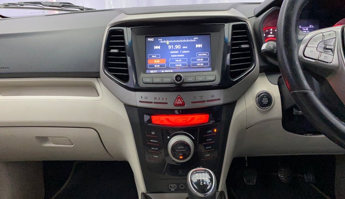 2020 Mahindra XUV300 W8 (O) 1.2 PETROL, Petrol, Manual, 56,356 km, Air Conditioner
