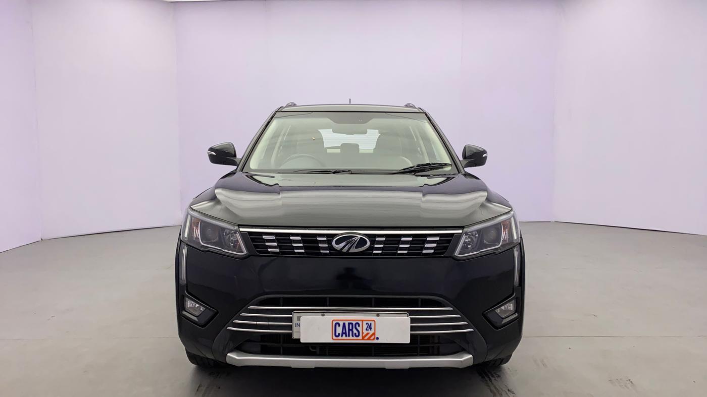 2020 Mahindra XUV300 W8 (O) 1.2 PETROL, Petrol, Manual, 56,356 km, Front