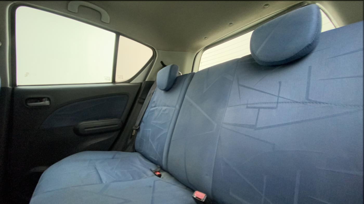2011 Maruti Ritz ZXI, Petrol, Manual, 81,983 km, Right Side Rear Door Cabin