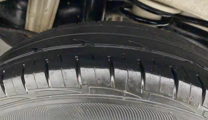 2017 Maruti Alto 800 LXI, Petrol, Manual, 20,992 km, Left Rear Tyre Tread