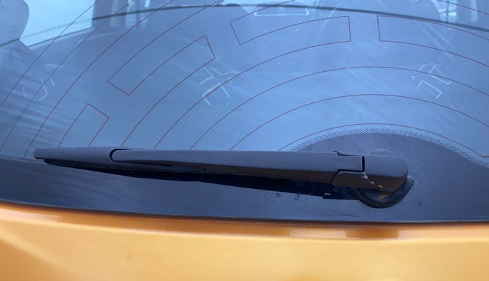2018 Tata Tiago XZ PETROL, Petrol, Manual, 68,898 km, Rear Wiper