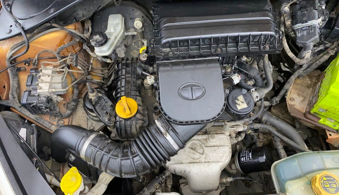 2018 Tata Tiago XZ PETROL, Petrol, Manual, 68,898 km, Engine View - Right