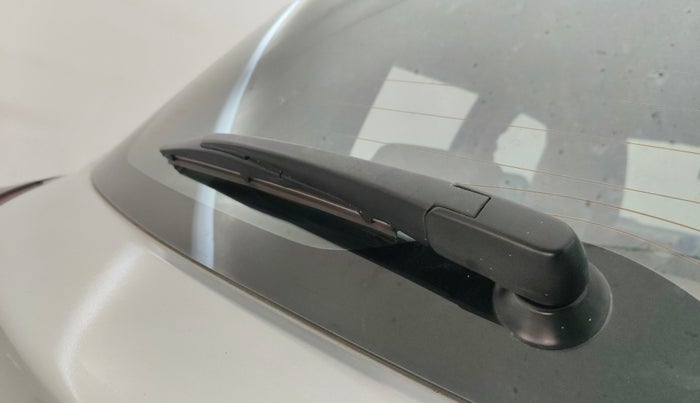2018 Maruti Swift ZXI, Petrol, Manual, 1,09,200 km, Rear Wiper