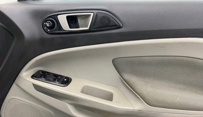 2014 Ford Ecosport TITANIUM 1.5L PETROL AT, Petrol, Automatic, 74,880 km, Driver Side Door Panels Control