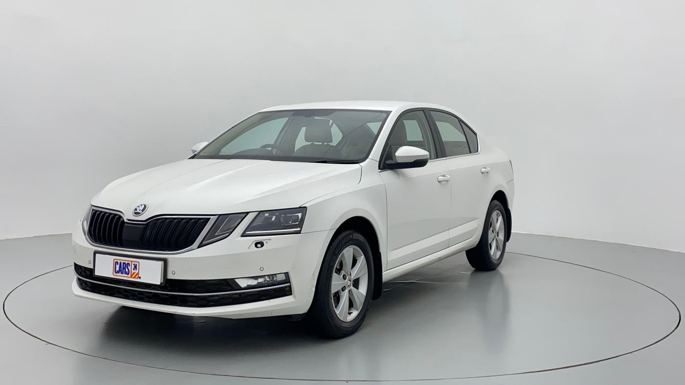 2018 Skoda Octavia STYLE 2.0 TDI MT, Diesel, Manual, 95,593 km, Left Front Diagonal