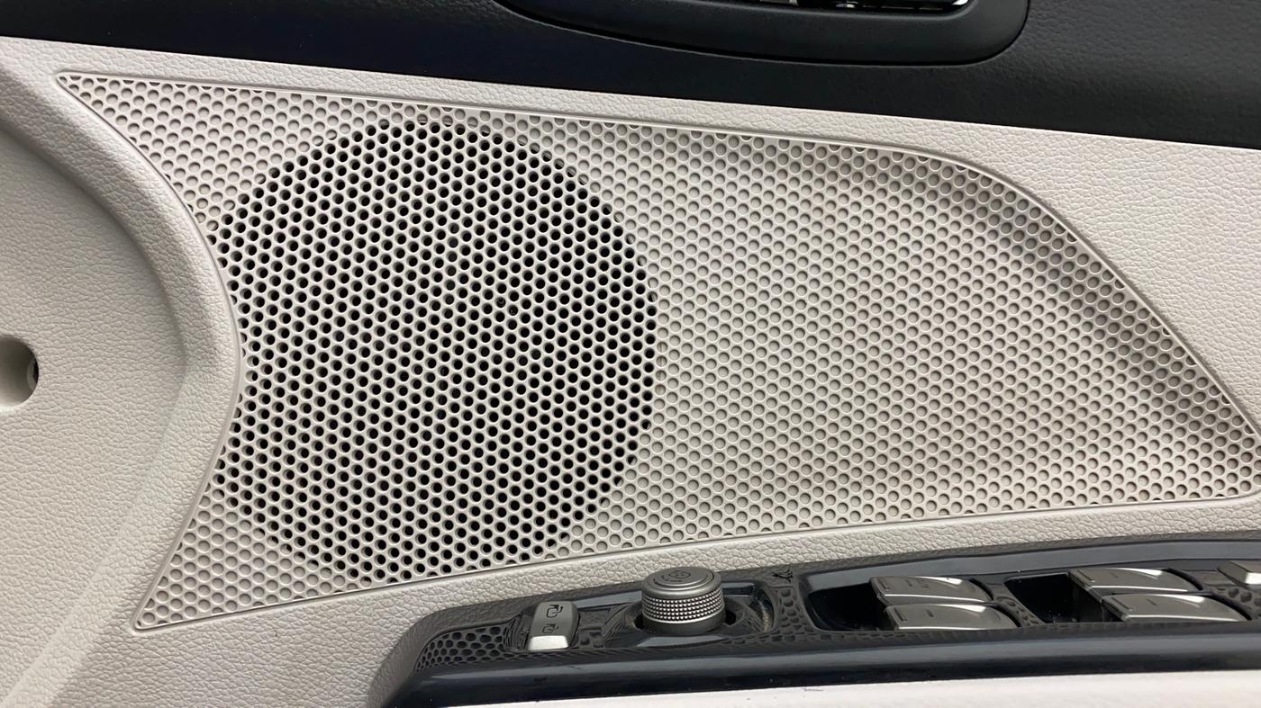 2020 Mahindra XUV300 W8 (O) 1.5 DIESEL, Diesel, Manual, 97,707 km, Speaker