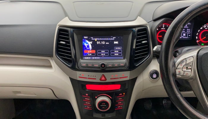 2020 Mahindra XUV300 W8 (O) 1.5 DIESEL, Diesel, Manual, 97,707 km, Air Conditioner