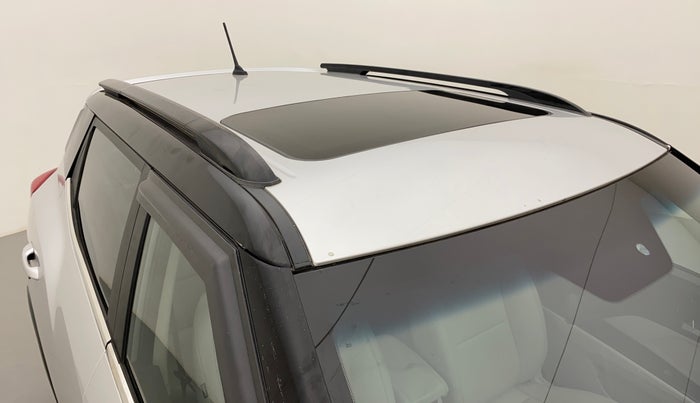 2020 Mahindra XUV300 W8 (O) 1.5 DIESEL, Diesel, Manual, 97,707 km, Roof