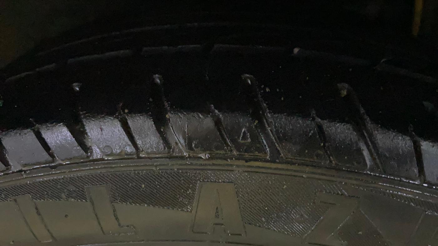2018 Tata Tiago XT PETROL, CNG, Manual, 83,967 km, Left Rear Tyre Tread