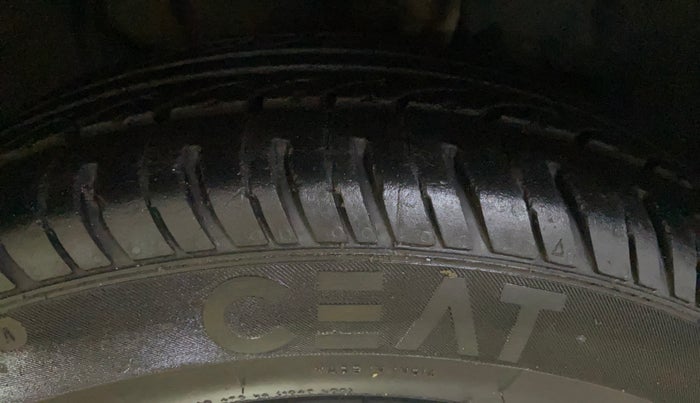 2018 Tata Tiago XT PETROL, CNG, Manual, 83,967 km, Right Front Tyre Tread