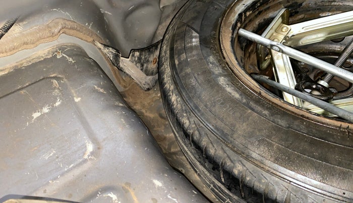 2019 Hyundai NEW SANTRO SPORTZ CNG, CNG, Manual, 58,866 km, Boot floor - Slight discoloration