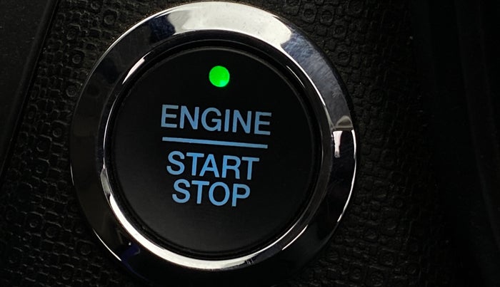 2020 Ford Ecosport TITANIUM 1.5 SPORTS(SUNROOF) PETROL, Petrol, Manual, 32,987 km, Keyless Start/ Stop Button