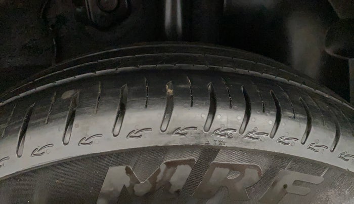 2023 Tata ALTROZ XZ Plus i-Turbo (S) Dark Edition, Petrol, Manual, 10,707 km, Left Rear Tyre Tread