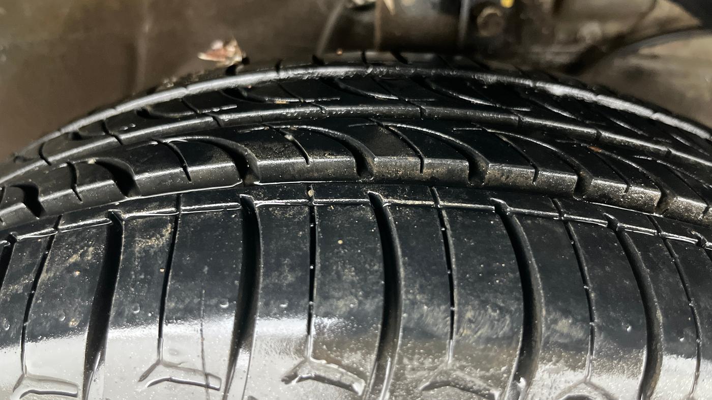 2021 Maruti XL6 ALPHA MT, Petrol, Manual, 37,200 km, Right Front Tyre Tread
