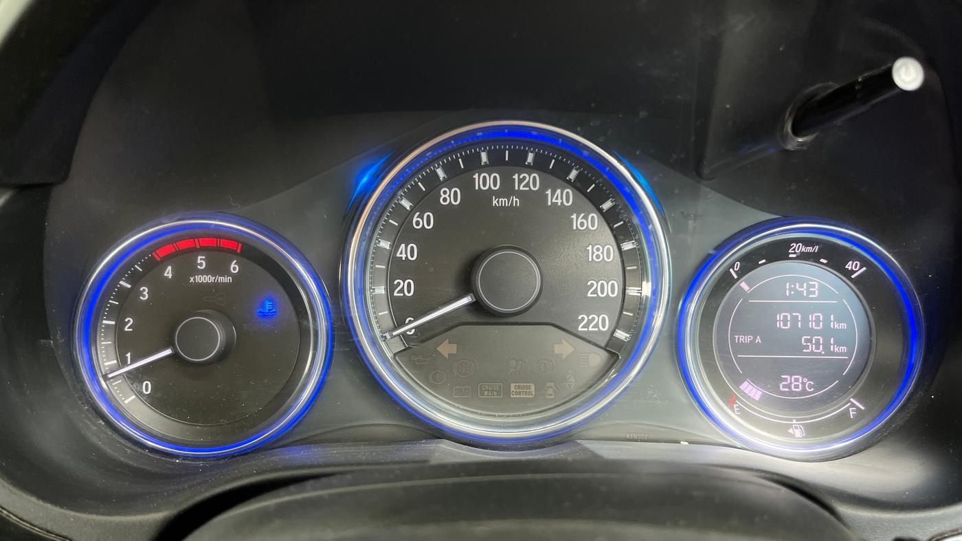 2014 Honda City 1.5L I-DTEC V, Diesel, Manual, 1,07,097 km, Odometer Image