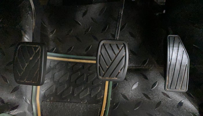 2021 Maruti New Wagon-R LXI CNG 1.0, CNG, Manual, 51,651 km, Pedals