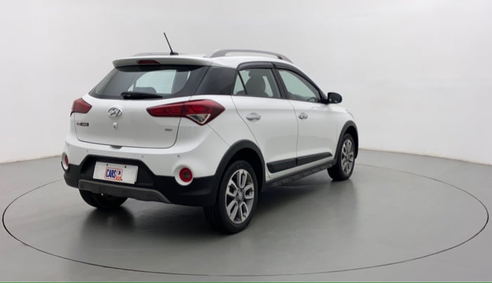 2017 Hyundai i20 Active 1.2 SX, Petrol, Manual, 26,063 km, Right Back Diagonal