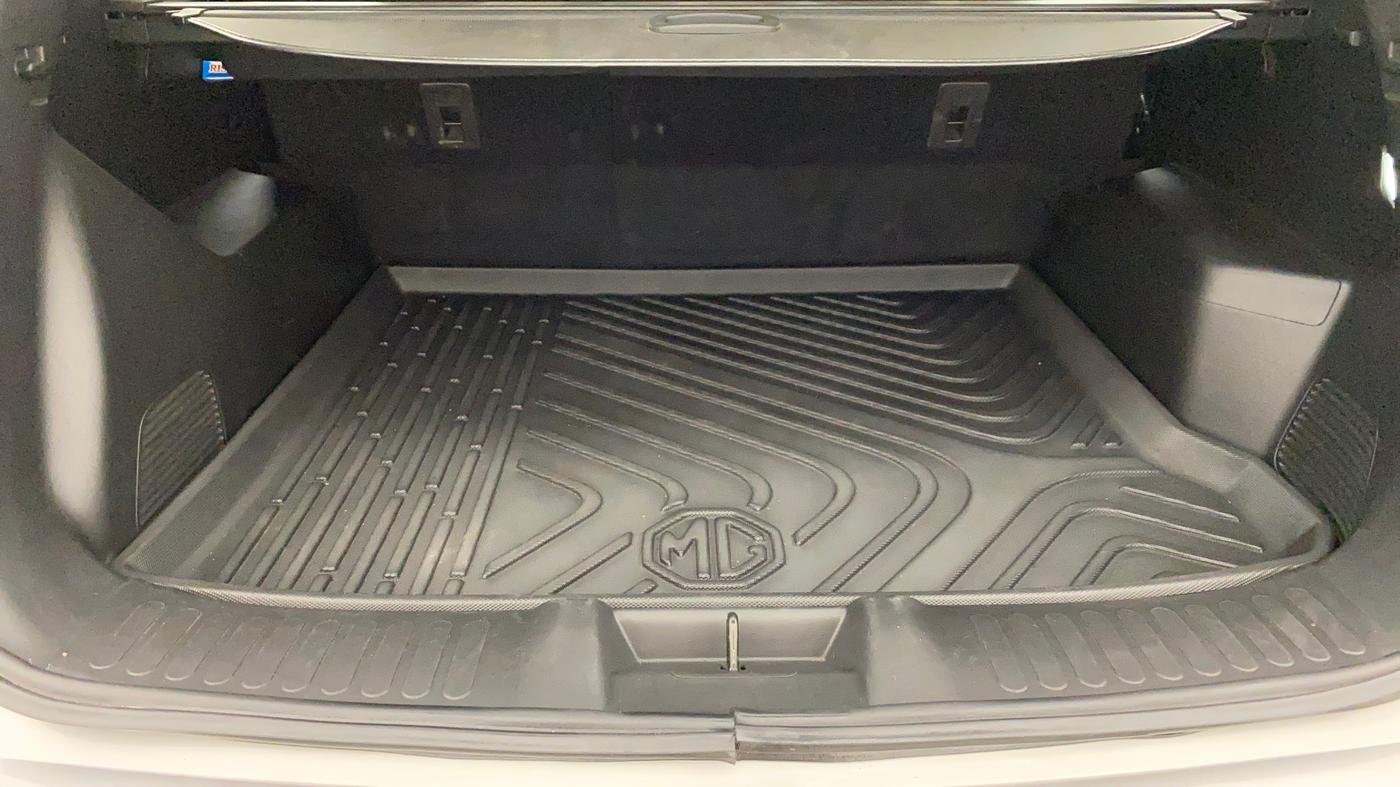 2021 MG HECTOR SHARP HYBRID 1.5 PETROL, Petrol, Manual, 40,632 km, Boot Inside