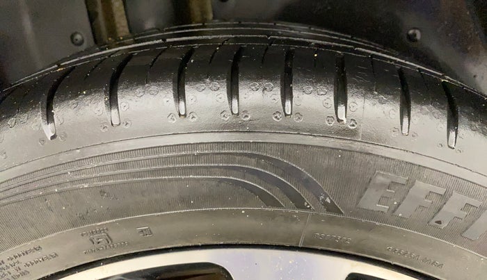 2021 MG HECTOR SHARP HYBRID 1.5 PETROL, Petrol, Manual, 40,348 km, Right Rear Tyre Tread