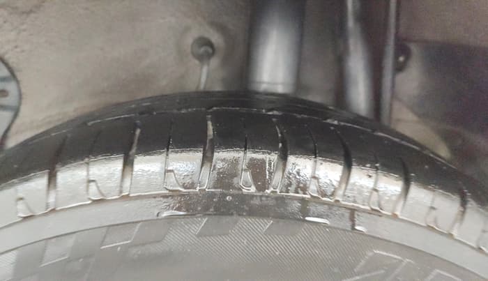 2016 Tata Zest XMS PETROL, Petrol, Manual, 81,219 km, Left Rear Tyre Tread