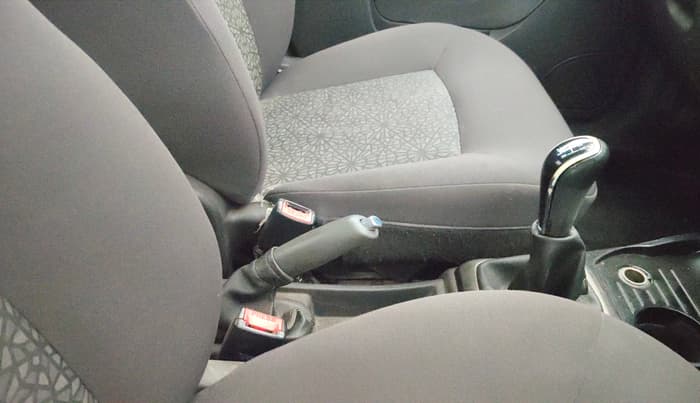 2016 Tata Zest XMS PETROL, Petrol, Manual, 81,219 km, Gear Lever