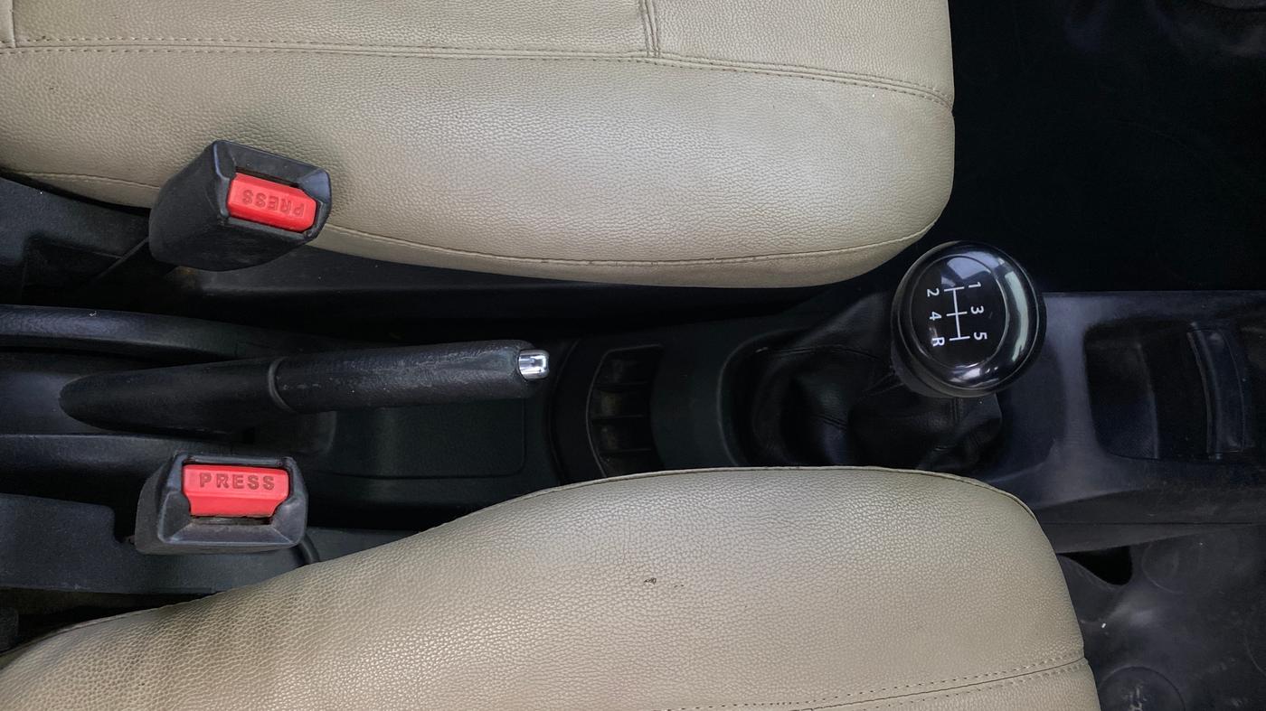 2015 Maruti Wagon R 1.0 VXI, Petrol, Manual, 25,852 km, Gear Lever