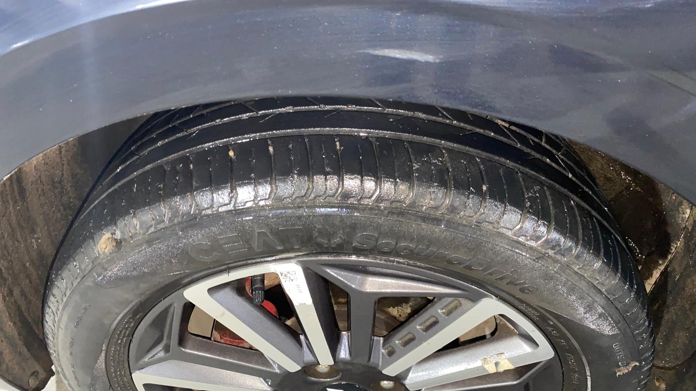 2023 Hyundai NEW I20 N LINE N8 1.0 TURBO GDI IMT, Petrol, Manual, 31,429 km, Left Front Tyre Tread