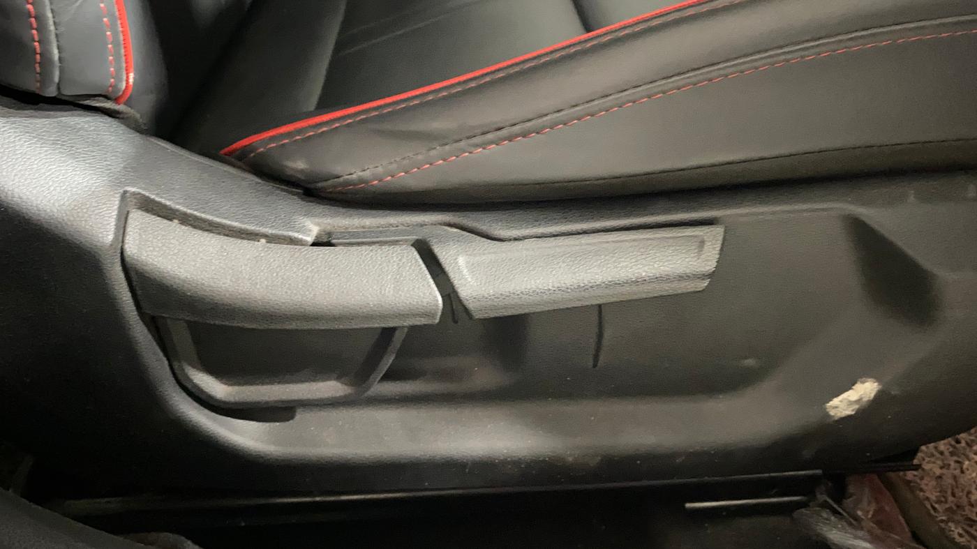 2023 Hyundai NEW I20 N LINE N8 1.0 TURBO GDI IMT, Petrol, Manual, 31,429 km, Driver Side Adjustment Panel