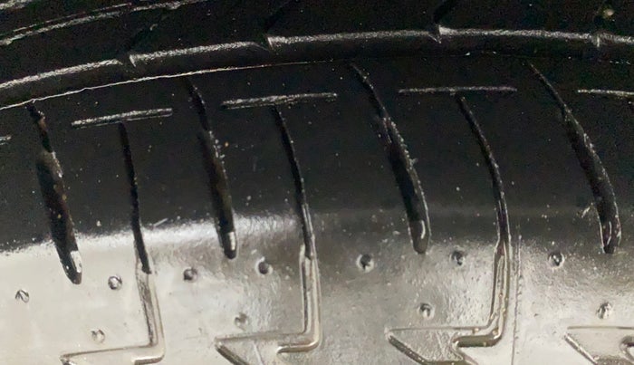 2022 Maruti New Wagon-R VXI (O) 1.0, Petrol, Manual, 47,255 km, Left Front Tyre Tread