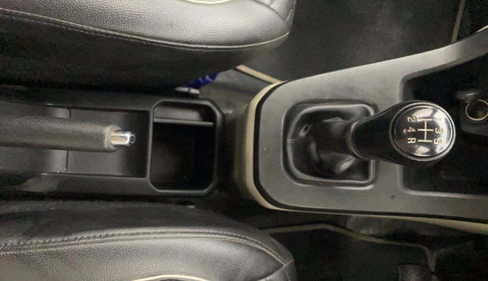 2022 Maruti New Wagon-R VXI (O) 1.0, Petrol, Manual, 47,255 km, Gear Lever