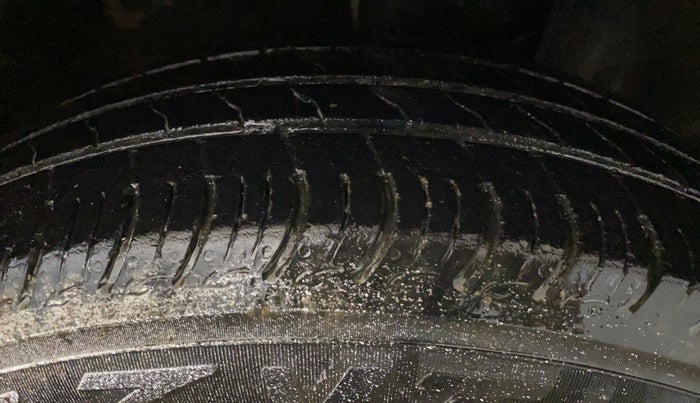 2022 Maruti New Wagon-R VXI 1.0, CNG, Manual, 51,370 km, Right Front Tyre Tread