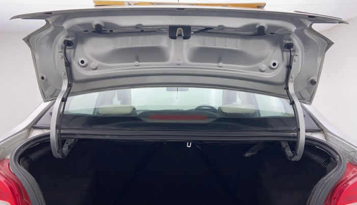 2016 Tata Zest XMS RT, Petrol, Manual, 28,368 km, Boot Door Open