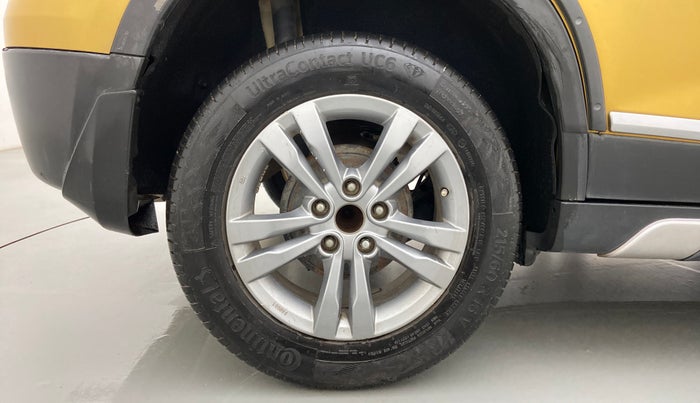 2017 Maruti Vitara Brezza ZDI PLUS, Diesel, Manual, 1,21,351 km, Right Rear Wheel