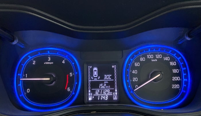 2017 Maruti Vitara Brezza ZDI PLUS, Diesel, Manual, 1,21,351 km, Odometer Image