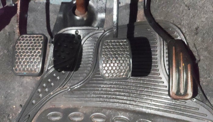 2015 Maruti Alto 800 VXI, Petrol, Manual, 79,198 km, Pedals