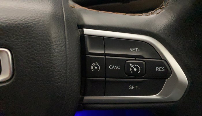 2023 Jeep MERIDIAN LIMITED PLUS 4X2 AT, Diesel, Automatic, 30,938 km, Adaptive Cruise Control