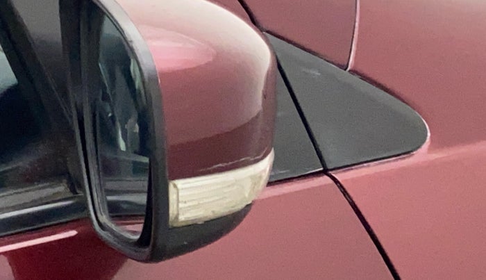 2017 Maruti Ciaz DELTA 1.4 MT PETROL, Petrol, Manual, 47,766 km, Right rear-view mirror - Indicator light has minor damage
