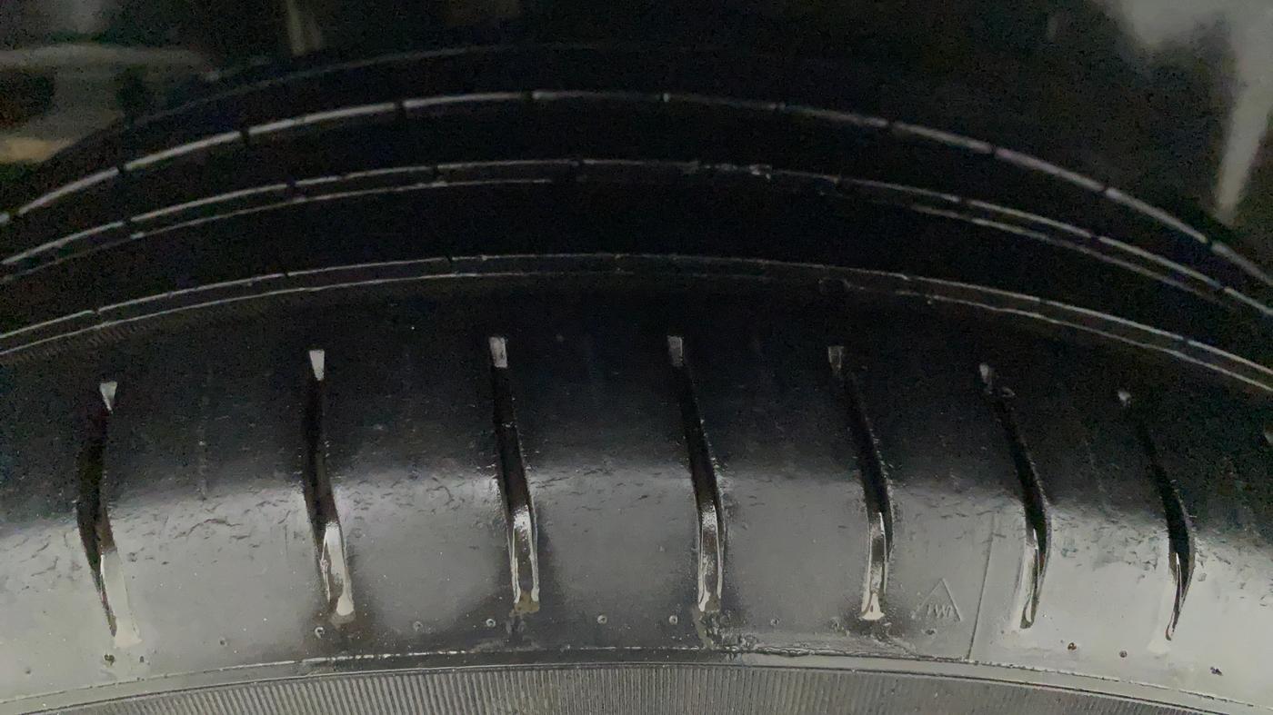 2020 Maruti Ciaz S 1.5 MT PETROL, Petrol, Manual, 42,676 km, Left Rear Tyre Tread