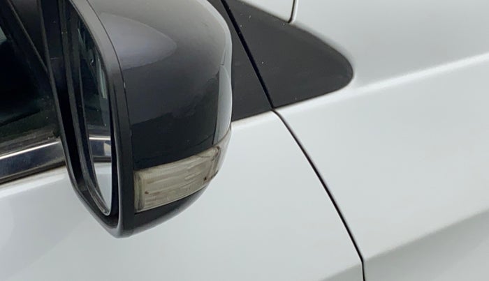 2020 Maruti Ciaz S 1.5 MT PETROL, Petrol, Manual, 42,676 km, Right rear-view mirror - Indicator light has minor damage