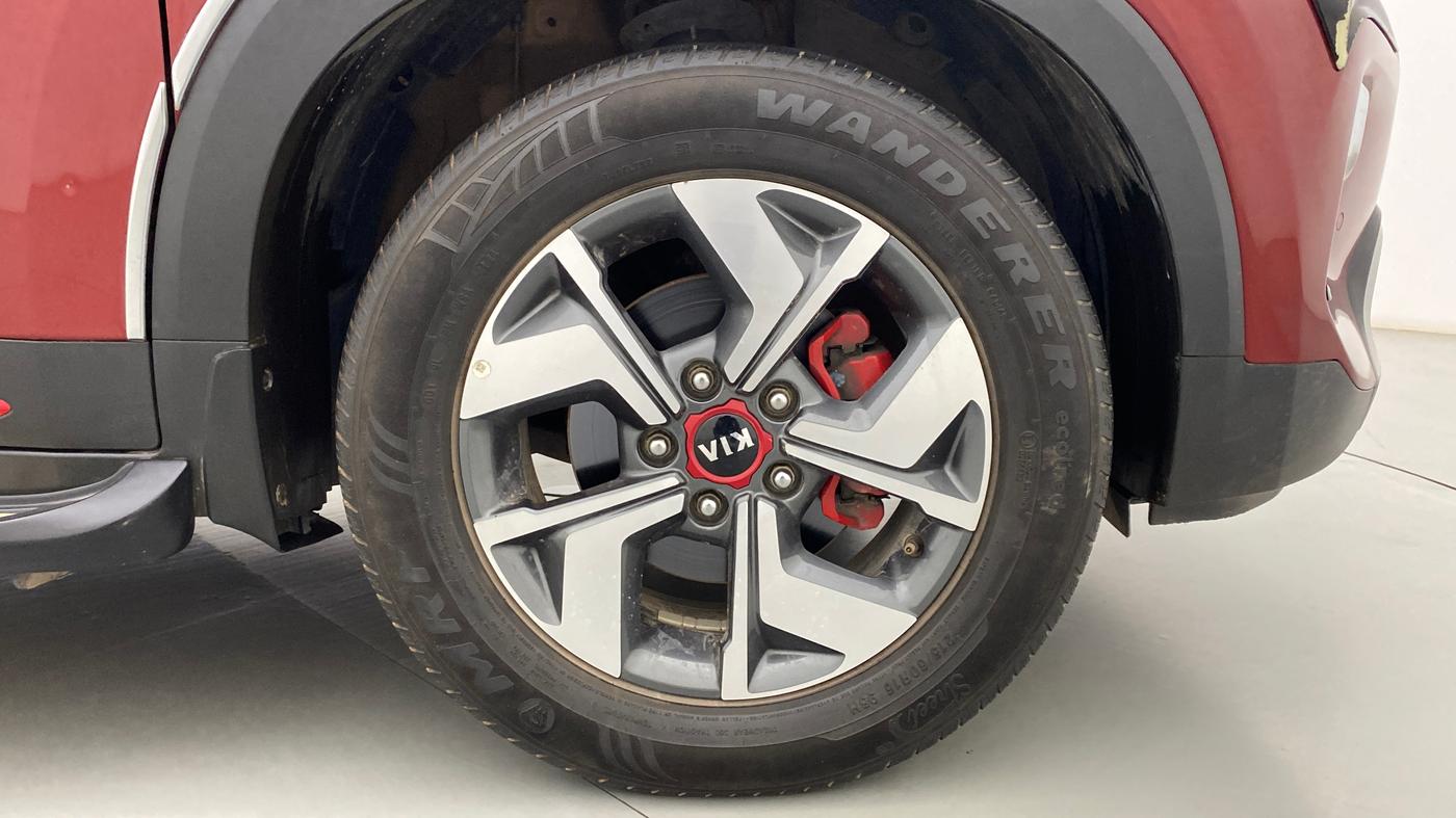 2020 KIA SONET GTX PLUS 1.5D  AT, Diesel, Automatic, 52,815 km, Right Front Wheel