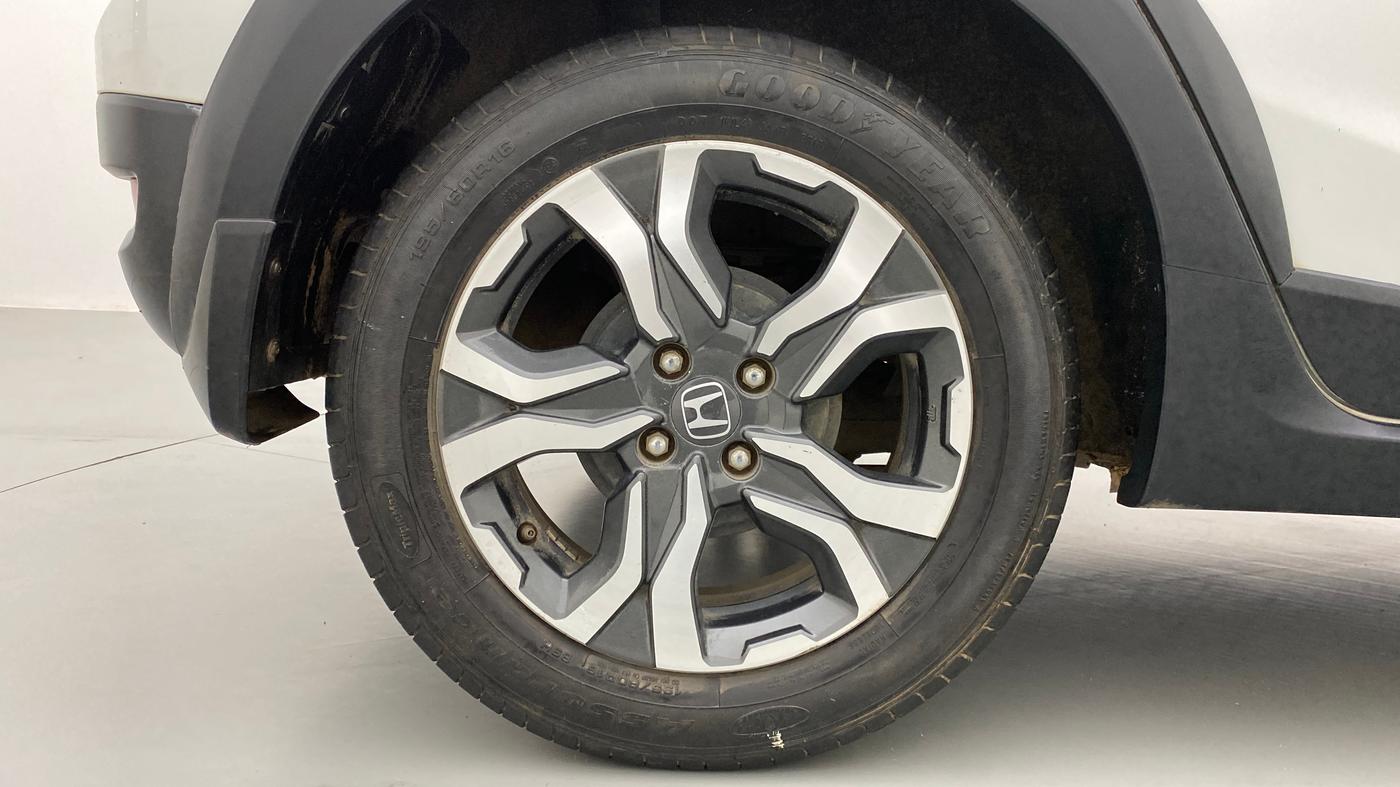 2017 Honda WR-V 1.2 i-VTEC VX MT, Petrol, Manual, 32,355 km, Right Rear Wheel