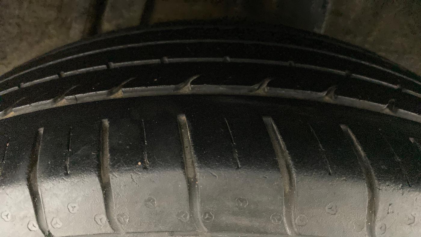 2017 Honda WR-V 1.2 i-VTEC VX MT, Petrol, Manual, 32,355 km, Left Rear Tyre Tread