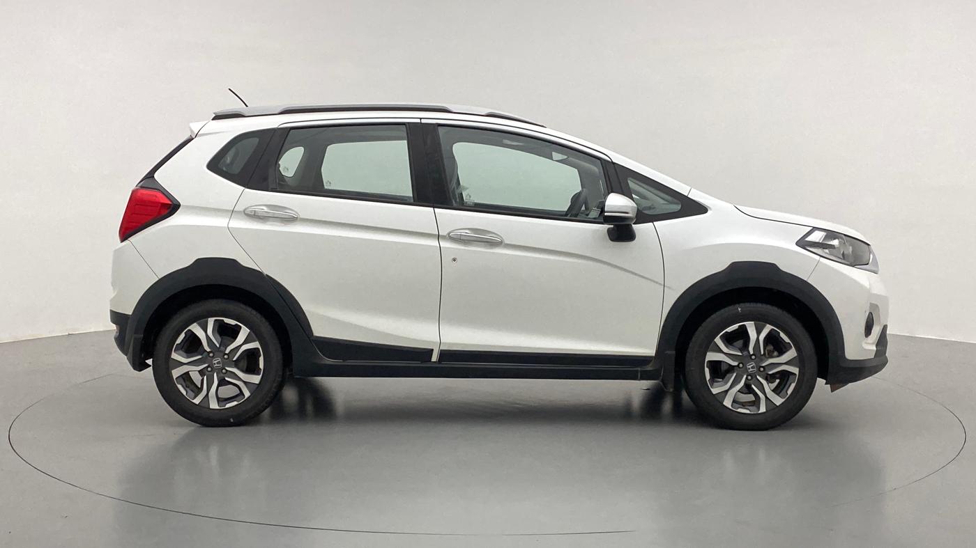 2017 Honda WR-V 1.2 i-VTEC VX MT, Petrol, Manual, 32,355 km, Right Side View
