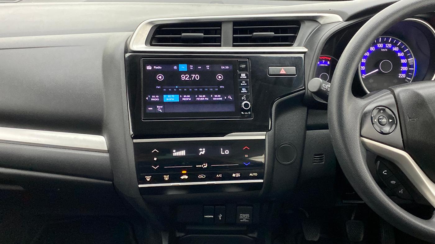 2017 Honda WR-V 1.2 i-VTEC VX MT, Petrol, Manual, 32,355 km, Air Conditioner
