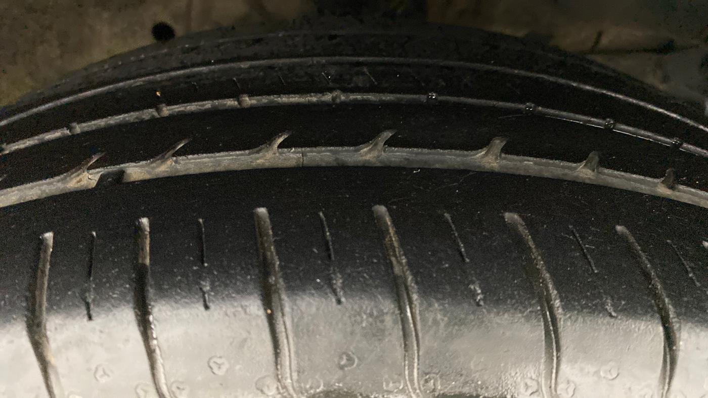 2017 Honda WR-V 1.2 i-VTEC VX MT, Petrol, Manual, 32,355 km, Right Front Tyre Tread