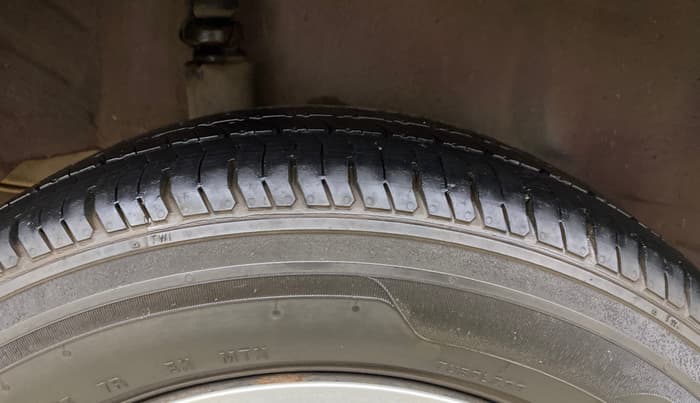 2014 Honda Amaze 1.2L I-VTEC S AT, Petrol, Automatic, 64,224 km, Right Rear Tyre Tread