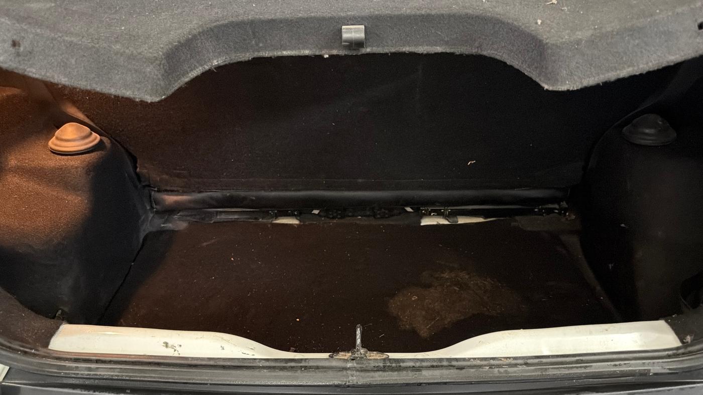 2022 Tata PUNCH ADVENTURE MT, Petrol, Manual, 33,801 km, Boot Inside