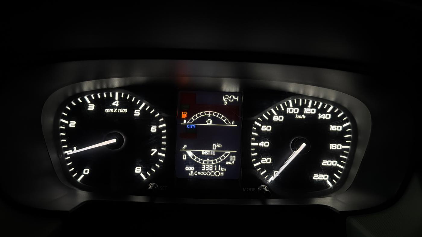 2022 Tata PUNCH ADVENTURE MT, Petrol, Manual, 33,801 km, Odometer Image