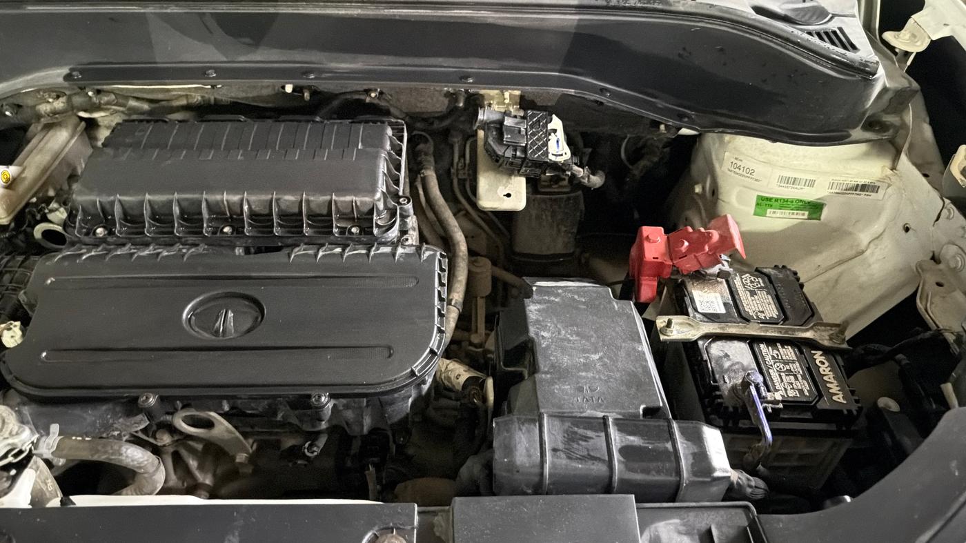 2022 Tata PUNCH ADVENTURE MT, Petrol, Manual, 33,801 km, Engine View - Left